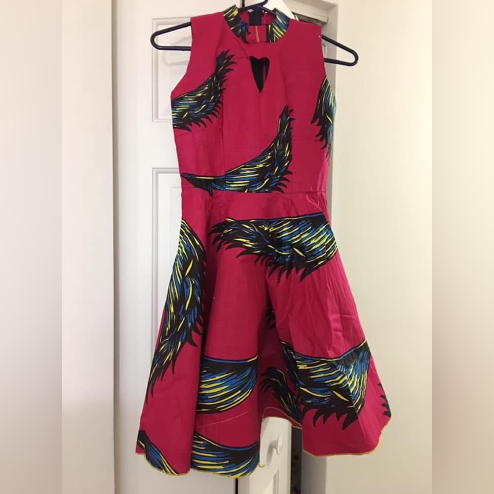 Size 2 Rwanda Pink Sleeveless Dress